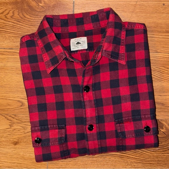 J. Crew Men’s Authentic Buffalo Plaid Long Sleeve Work Shirt Red/Black Medium - Picture 7 of 10